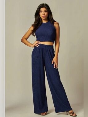 NWT Love Poem Small Blue Ink Colored Crinkle 2-Piece Top & Bottom Set Cropped